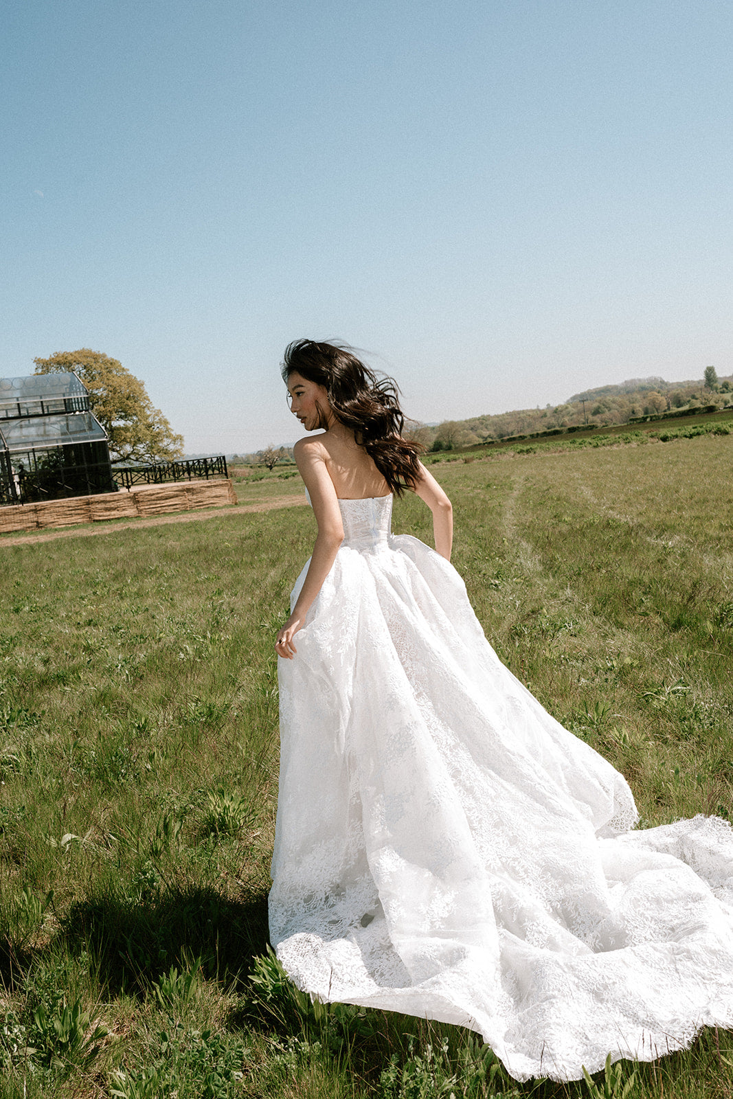 Laura Ivory Lace Wedding Dress
