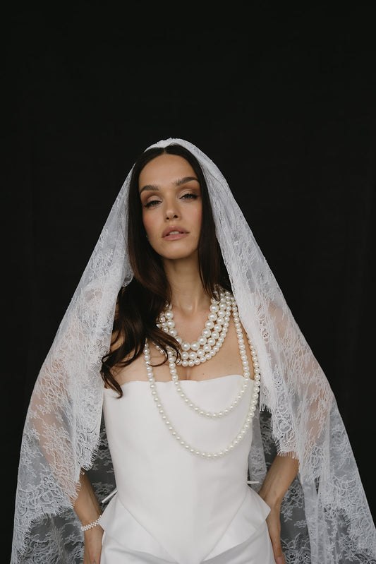 SERAPHINE Lace Veil
