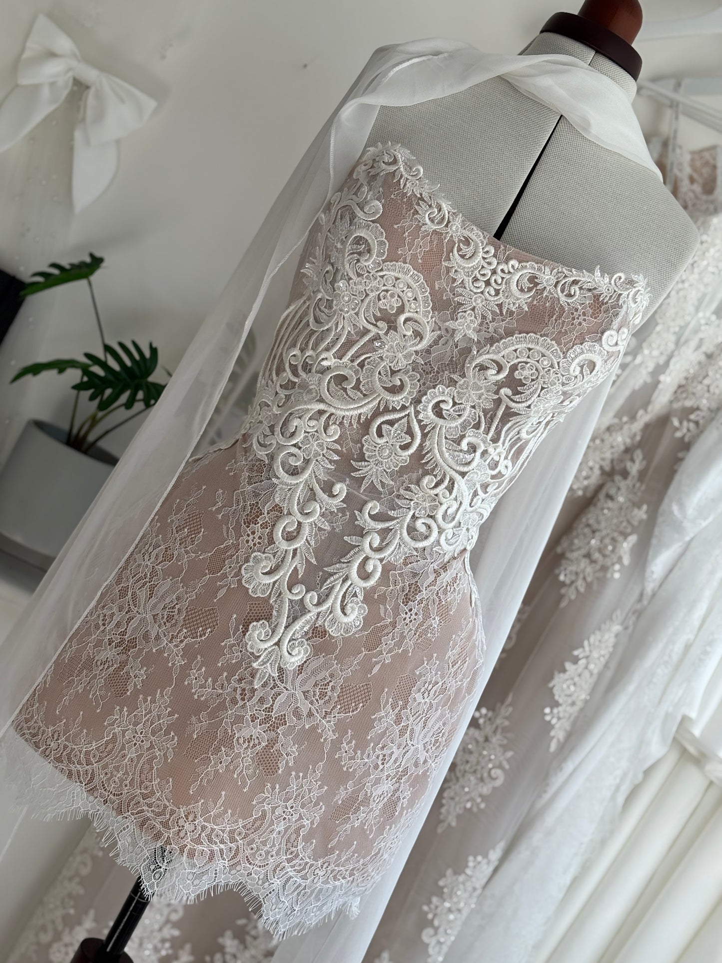 ROSA Lace Bridal Mini Dress