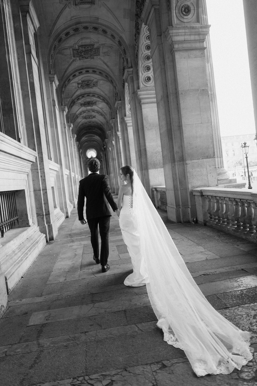 ROSA Lace Edge Cathedral Veil
