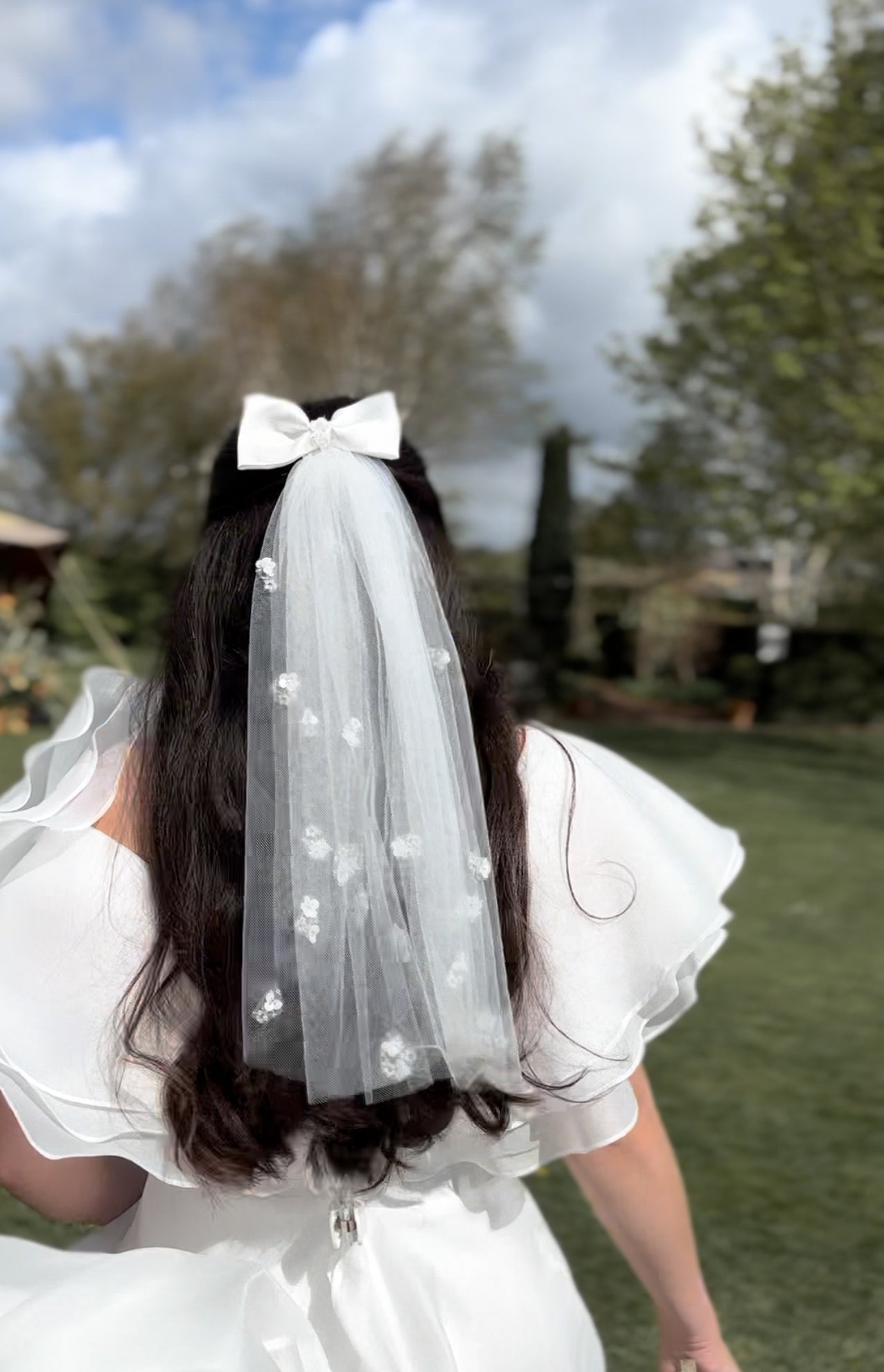 Beaded Bow Veil