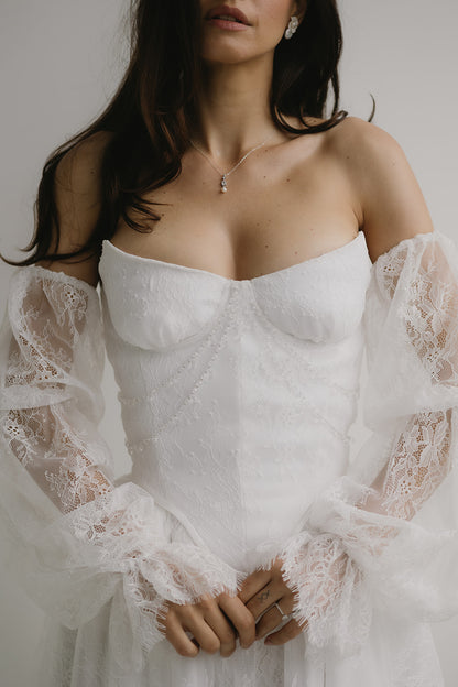 SERAPHINE Lace Puff Sleeves