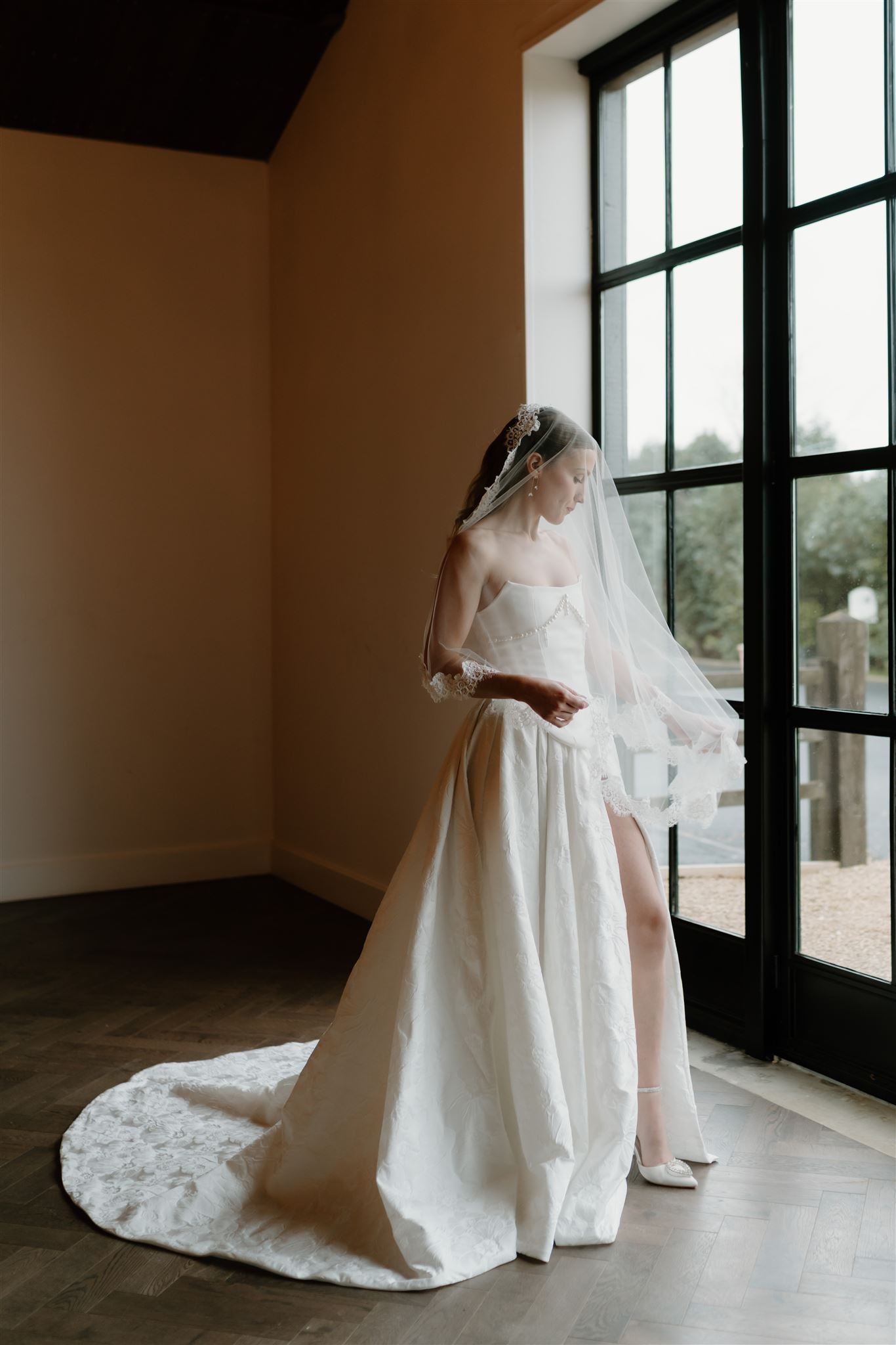 La Dentelle Lace Veil