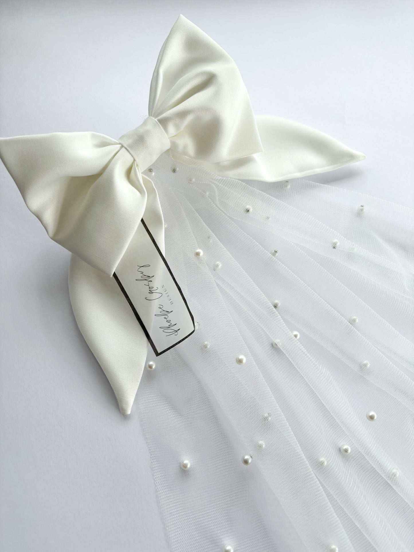 Ivory Pearl Tulle Bow Veil